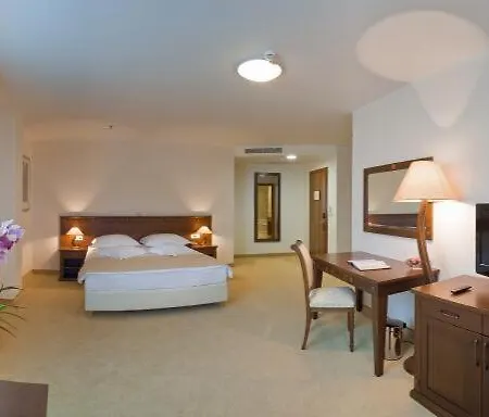 Katarina Hotel